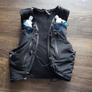 Salomon Running Vest